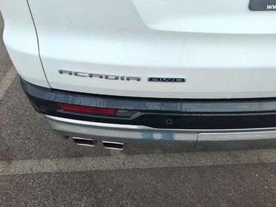 2024 GMC Acadia Denali