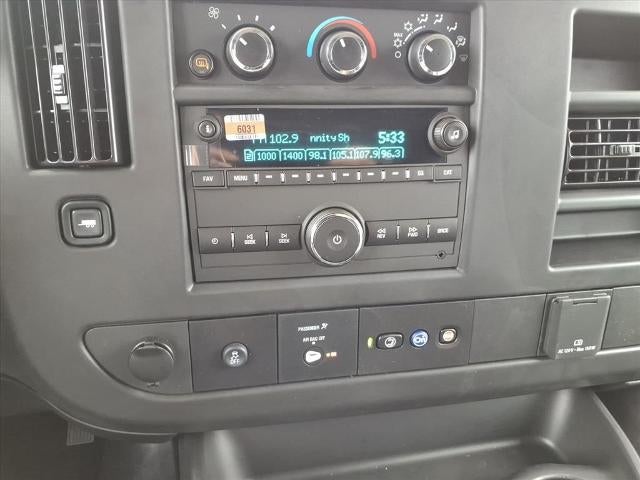 2025 GMC Savana Cargo 2500 Base