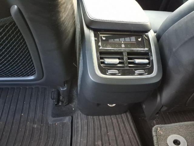 2020 Volvo XC90 Momentum