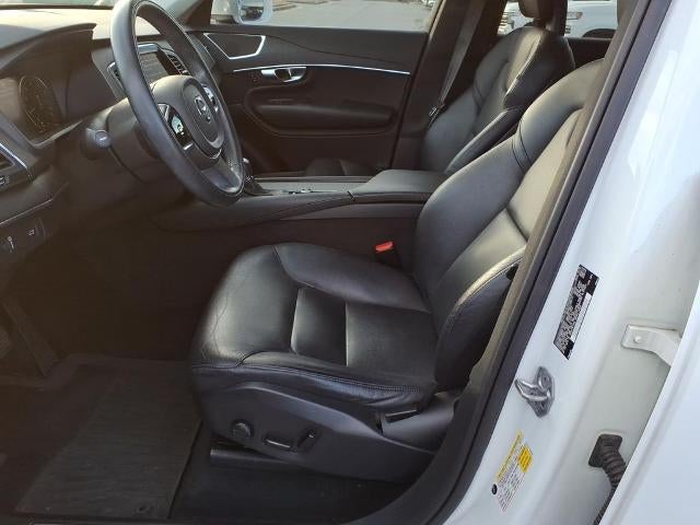 2020 Volvo XC90 Momentum