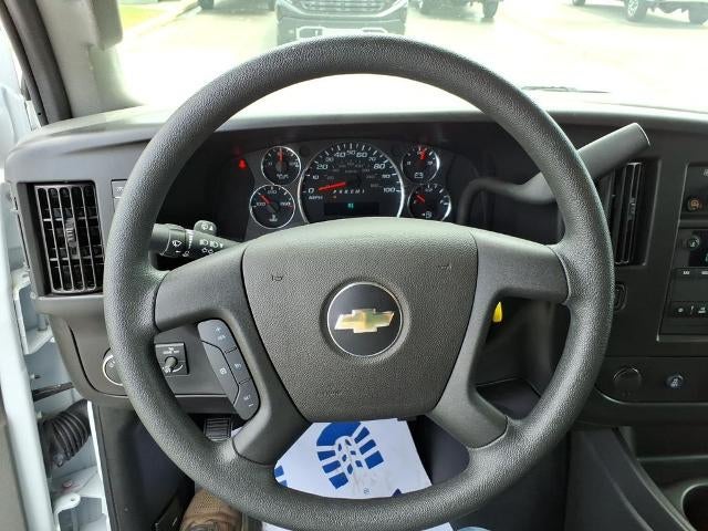 2024 Chevrolet Express Cargo 2500 WT