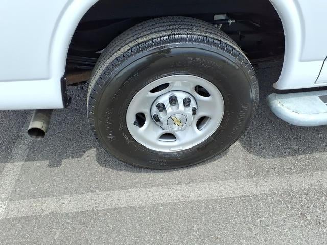 2024 Chevrolet Express Cargo 2500 WT