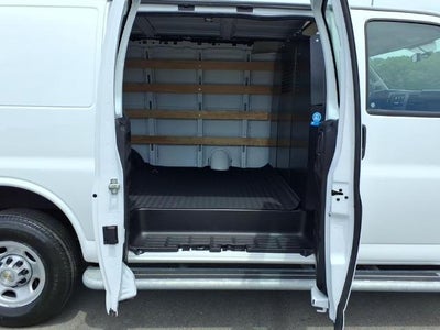 2024 Chevrolet Express Cargo 2500 WT