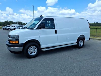 2025 Chevrolet Express Cargo WT