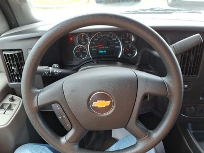 2025 Chevrolet Express Cargo WT