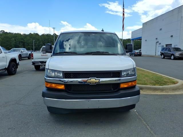 2025 Chevrolet Express Cargo WT