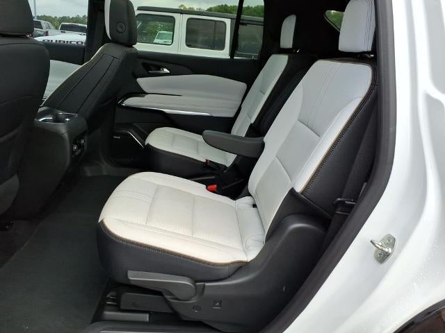2025 Chevrolet Traverse High Country
