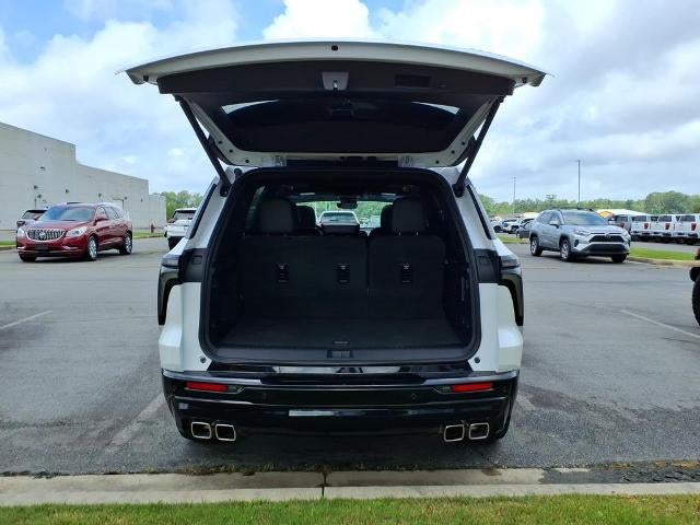 2025 Chevrolet Traverse High Country
