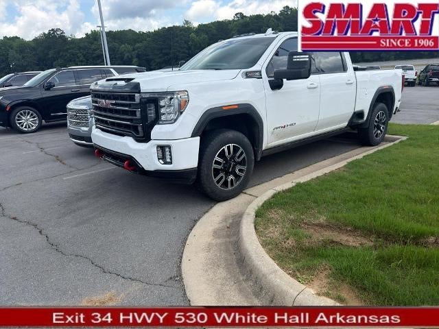 2023 GMC Sierra 4WD Crew Cab Standard Box AT4's photo