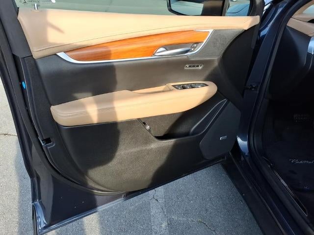 2019 Cadillac XT5 Platinum AWD