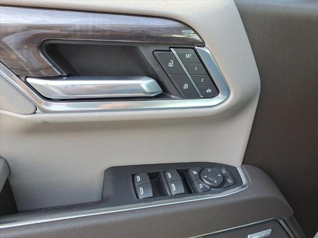 2026 Chevrolet Silverado 1500 LTZ - Photo 15