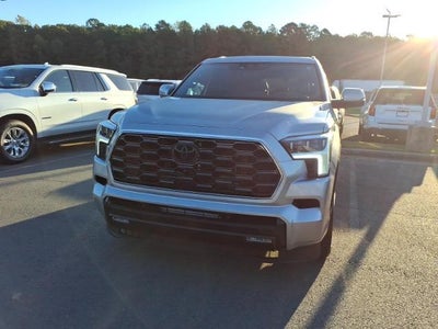 2024 Toyota Sequoia SR5